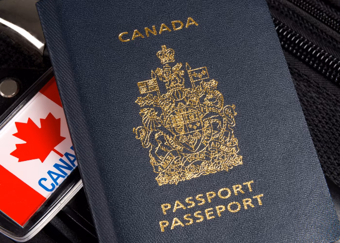 ¿Cuántos años hay que vivir en Canadá para obtener la nacionalidad?